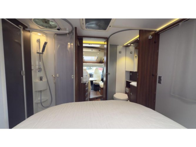 Adria Matrix Plus 670 SC Queensbed foto: 20