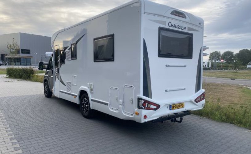 Chausson 4 pers. Chausson camper huren in Enter? Vanaf € 206 p.d. - Goboony foto: 1