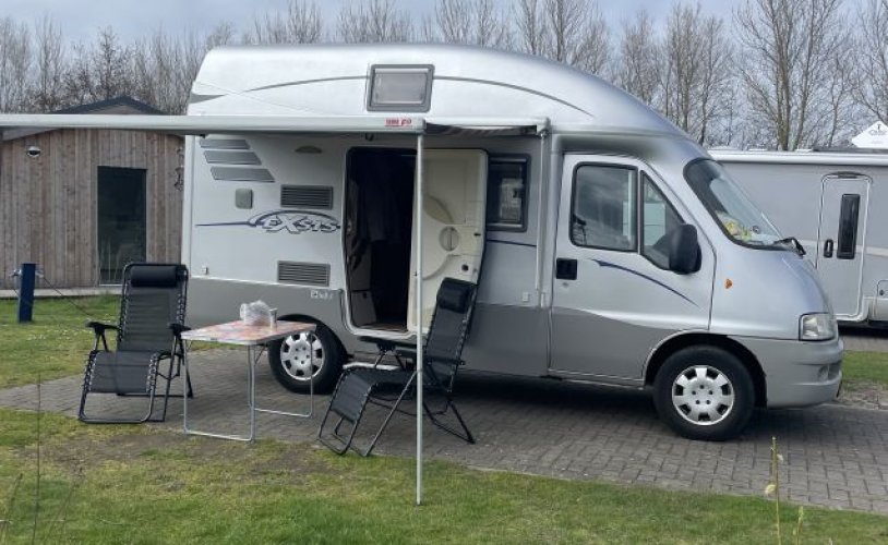 Hymer 4 pers. Rent a Hymer camper in Rhoon? From €91 per day - Goboony photo: 0