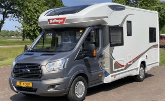 Challenger 2 Pers. Einen Challenger-Camper in Westerbork mieten? Ab 115 € pro Tag – Goboony