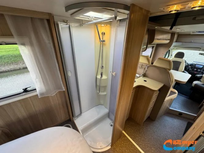 Adria Matrix Axess M 670 SC Queensbed / 5 persoons  foto: 21