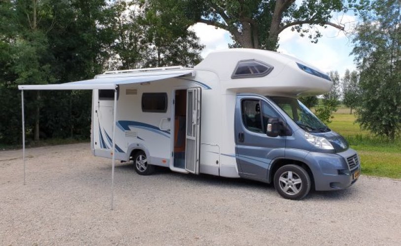 Fiat 5 pers. Louer un camping-car Fiat à Utrecht ? À partir de 95 € pj - Goboony photo : 1