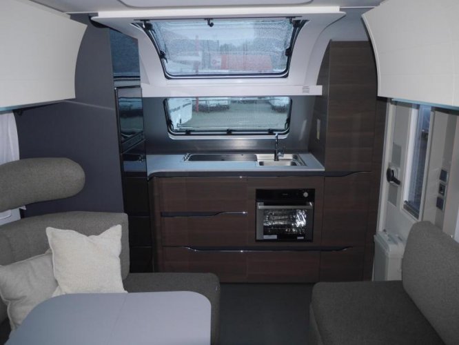 Adria Alpina 663 HT  foto: 6