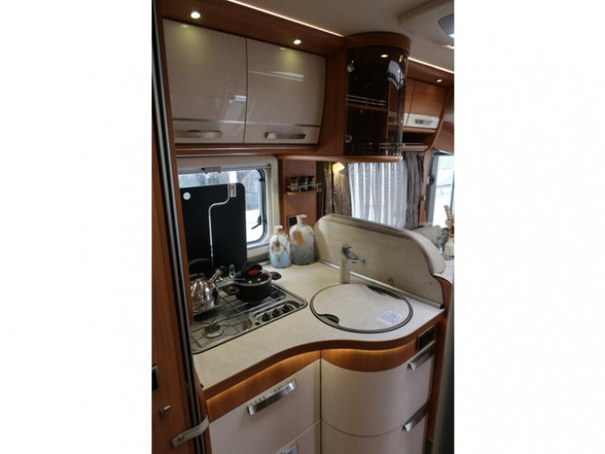 Hymer B678 | AUTOMAAT | TV / Schotel | Lengte bedden foto: 5