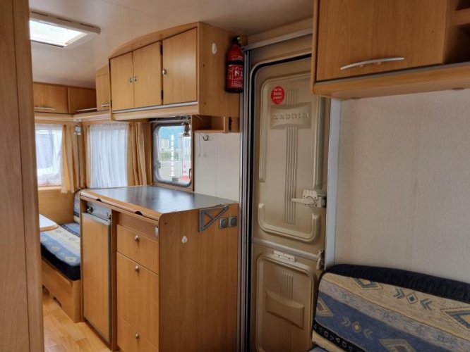 Adria Altea 430 DD - Voortent -  foto: 12