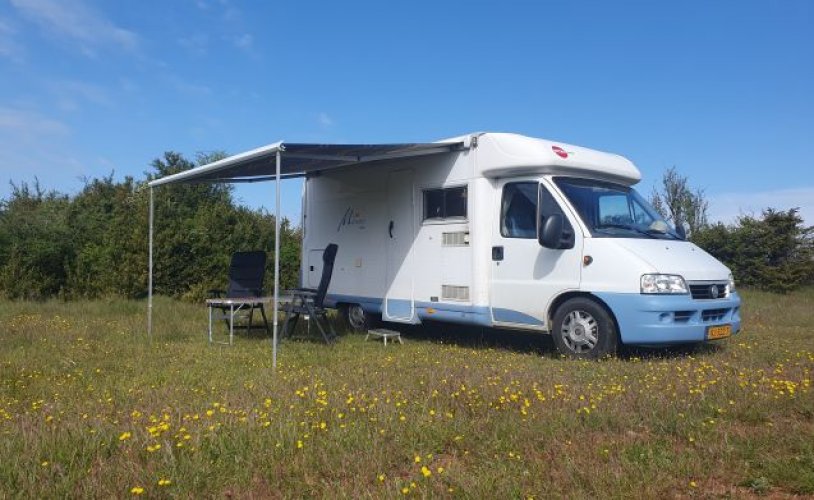 Fiat 4 pers. Rent a Fiat camper in Kaatsheuvel? From € 80 pd - Goboony photo: 1