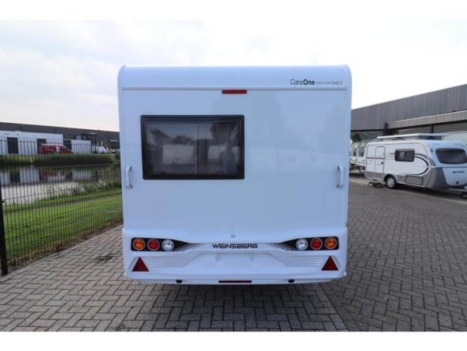 Weinsberg CaraOne Edition HOT 390 QD Model 2025 - 1350Kg 945  foto: 5