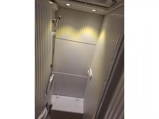 Hymer Carado 448 Enkele Bedden Hefbed  foto: 13