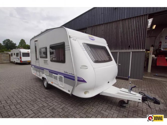 Hobby Excellent 400 SF voortent, vastbed  hoofdfoto: 1