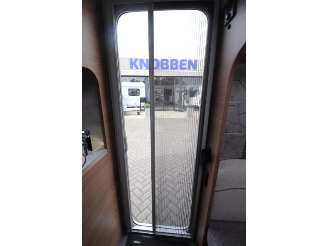 Knaus Sport 460 EU Mover, luifel, fietsendr.  foto: 17