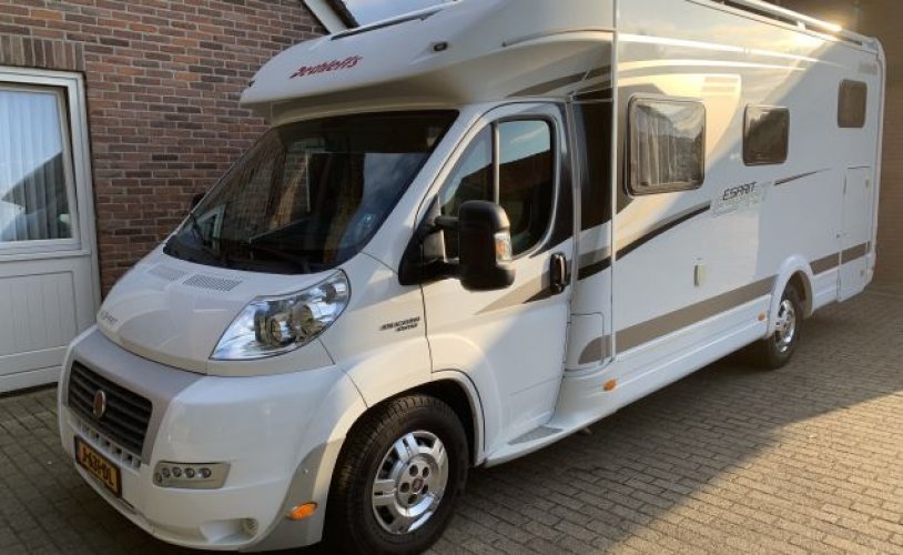 Dethleffs 2 pers. Rent a Dethleffs motorhome in Nieuwleusen? From € 79 pd - Goboony photo: 1
