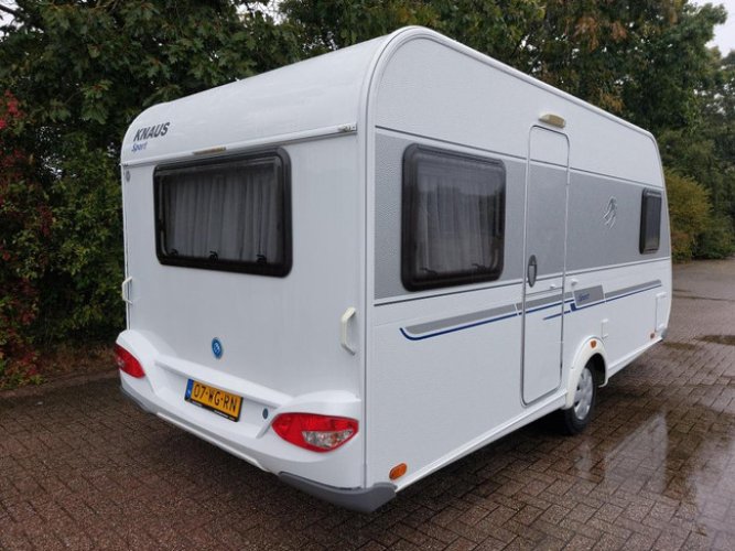 Knaus Sport 450 FU Airco Voortent Luifel foto: 7