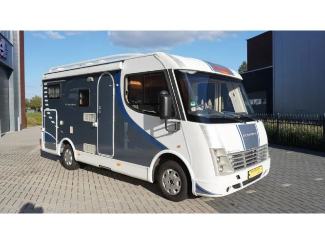 Dethleffs Globebus 1 2x zonnepaneel/ compacte  foto: 0