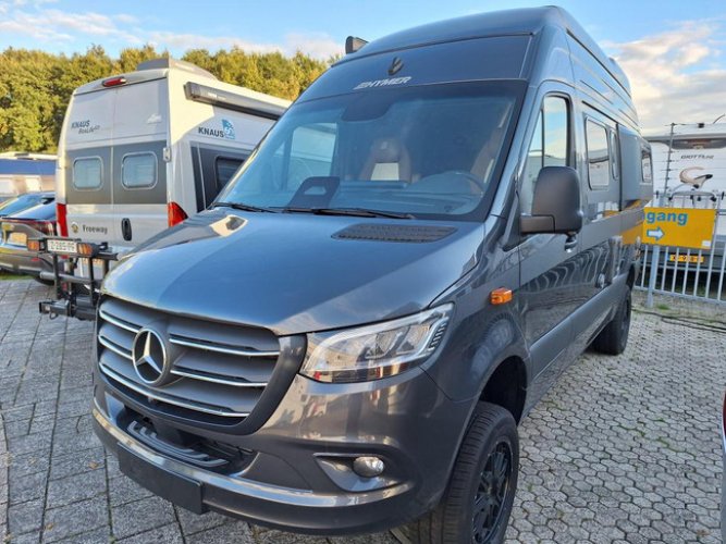 Hymer Grand Canyon S 600 - 4X4 - ZEER EXCLUSIEF foto: 1