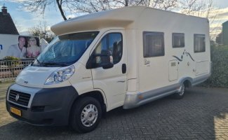 Elnagh 4 pers. Rent an Elnagh camper in Winterswijk? From €103 pd - Goboony
