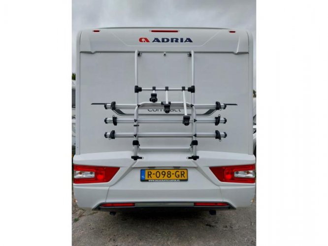 Adria Compact lengte 660 met solar!  foto: 22