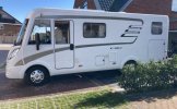 Hymer 2 pers. Rent a Hymer motorhome in Alkmaar? From € 109 pd - Goboony photo: 3