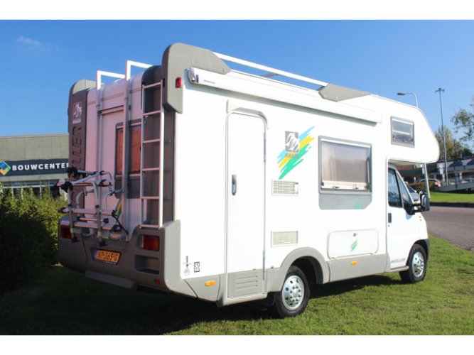 Fiat 230 2.5 Tdi 116 PK Knaus Traveller Alkoof.