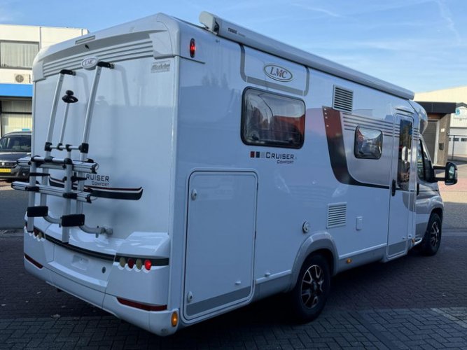 LMC Cruiser Comfort 662 G Lengte bedden- Zeer mooi