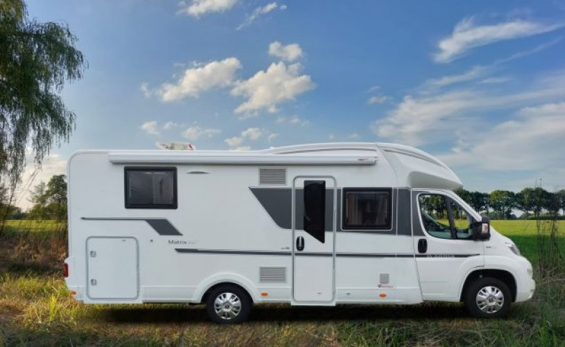 Other 4 pers. Rent an Adria Matrix camper in Drachten? From € 130 pd - Goboony