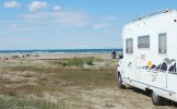 Pilot 4 pers. Rent a pilot camper in Koningslust? From € 97 pd - Goboony photo: 3