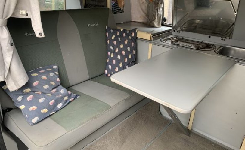 Westfalia 4 pers. Westfalia camper huren in Retranchement? Vanaf € 72 p.d. - Goboony foto: 1