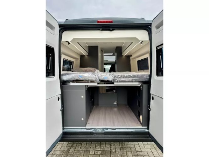 Adria Twin Supreme 640 SLB 180 AUT VOL  foto: 8