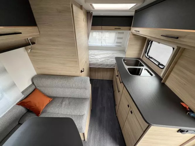 Caravelair Alba Style 430 Nieuw op kenteken 2 