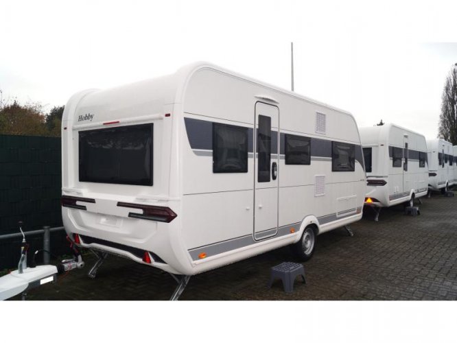 Hobby De Luxe 495 UL Bedverbreder/2024 