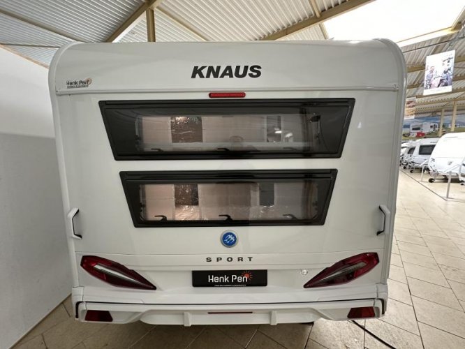 Knaus Sport 540 FDK ex-verhuur / stapelb 