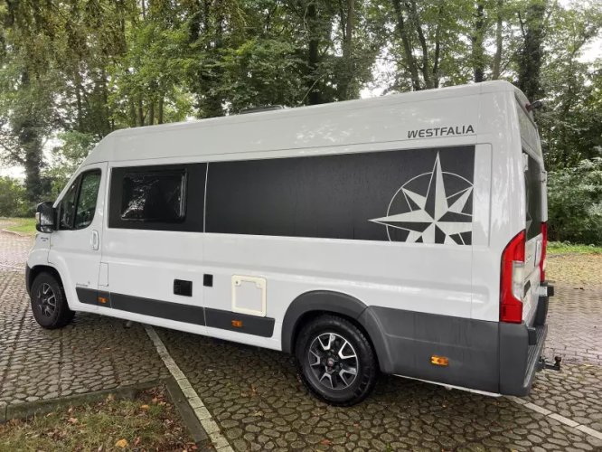 Westfalia Amundsen 2017 Lengtebedden Euro 6 