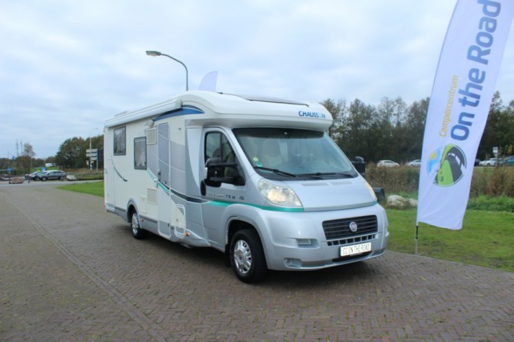 Chausson   78  EB   2.3  MultiJet  130 PK , Half-integraal.  Queens-bed verstelbaar , Draaistoelen voor . Bj 2012 Marum (Groningen) hoofdfoto: 1