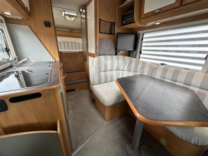 Hymer Starline 630 Mercedes Airco Integraal  foto: 5