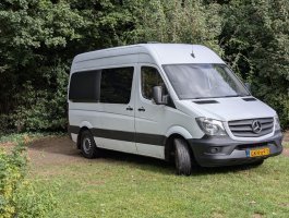 MERCEDES-BENZ SPRINTER