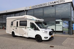 Zeer jonge occasion Chausson Titanium Ultimate 660 AUTOMAAT dubbele toegangsdeur, ruimte wonder hefbed (78 