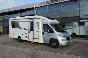 Uniek .. Burstner Lyseo 744 Harmony Line voorzien van rondzit Fiat 160 pk slechts 18.709 km (67 