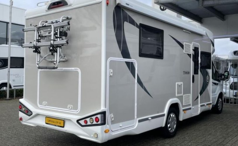 Chausson 4 pers. Rent a Chausson camper in Tilburg? From € 115 pd - Goboony photo: 1