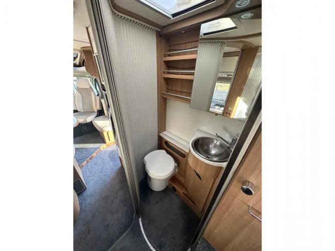 Hymer Premium 50 594 Top-Klasse Airco 2012  foto: 16