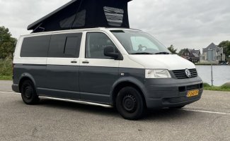 Volkswagen 3 pers. Louer un camping-car Volkswagen à Ridderkerk ? À partir de 73 € par personne - Goboony