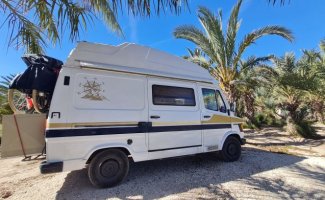 Mercedes-Benz 4 Pers. Einen Mercedes-Benz Camper in Raamsdonk mieten? Ab 97 € pro Tag – Goboony