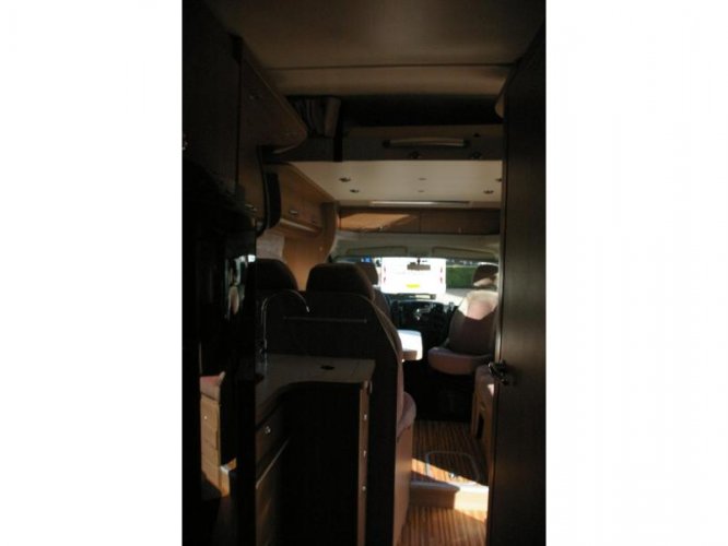 Adria Matrix Axess M 670 SC Queensbed, Hefbed.  foto: 12