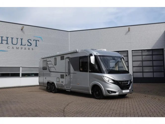 Hymer B ML I 890  foto: 0