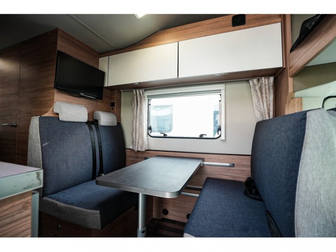 Weinsberg CaraHome 650 DG 160 pk! foto: 8