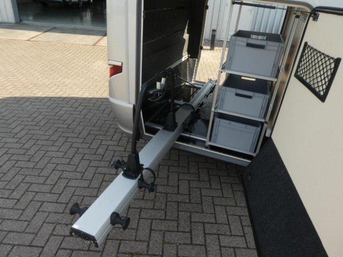 Hymer BML-T 780 E&amp;P LEVELSYSTEEM!!! foto: 14