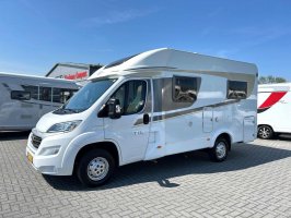 Carado T135 fixed bed/2015/Euro-5/Air conditioning