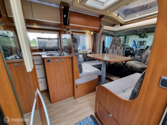 Chausson WELCOME 85 Half-integraal ☆131pk, Solar, Airco☆ foto: 13