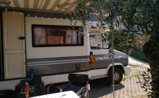 Hobby 4 pers. Rent a hobby camper in Arnhem? From €85 pd - Goboony