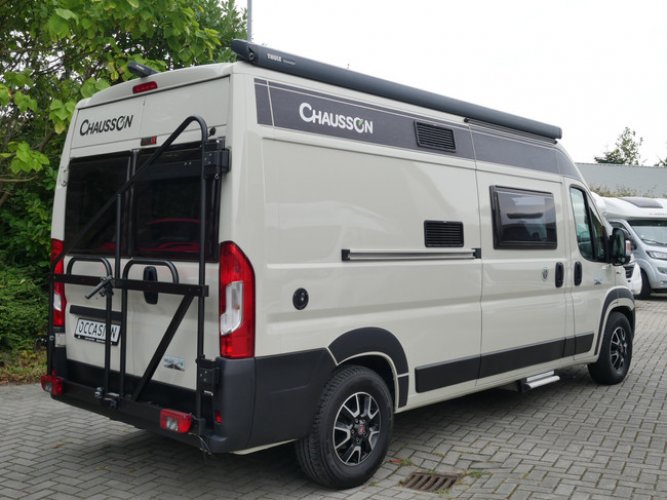 Chausson Twist V594 VIP Road Line, 6 Meter Buscamper, Dwarsbed!! foto: 23