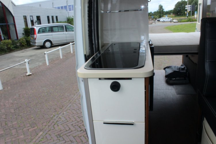 Bürstner City Car C 540 Buscamper, Dwars-bed, Draaistoelen, Halve dinette, Motor-airco, etc. Marum Groningen foto: 16