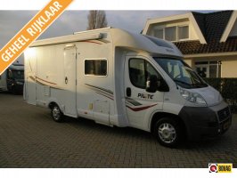 Pilote Aventura P 716 XLP Dwarsbed, Hefbed, garage 